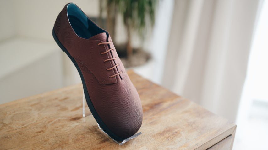 OAKA - Barefoot Derby Dress Shoes